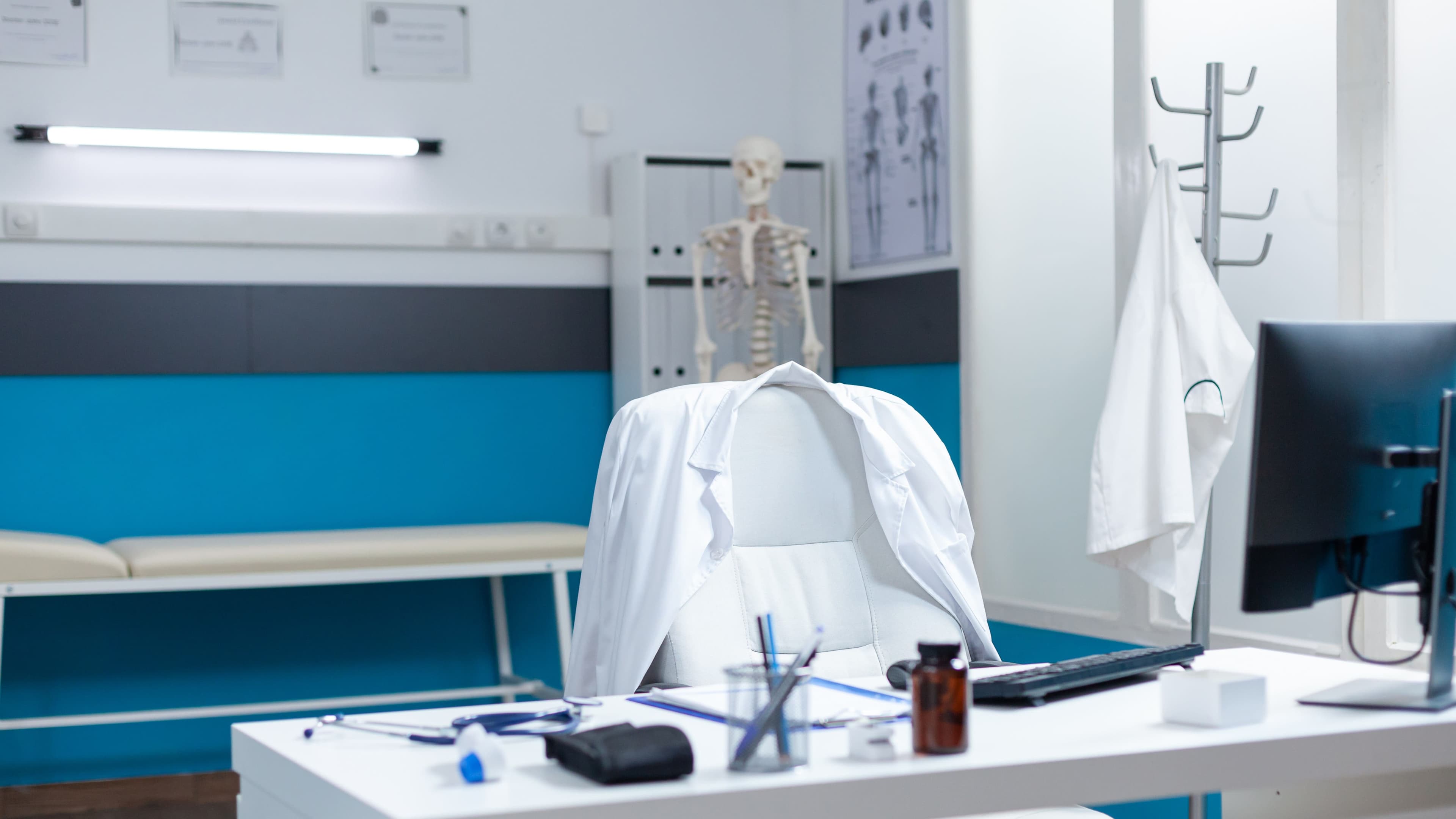 Equiparação hospitalar: como reduzir a carga tributária da sua clínica